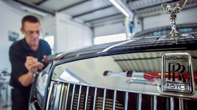 “Мы не делаем обычные вещи...”компания Rolls-Royce история успеха...